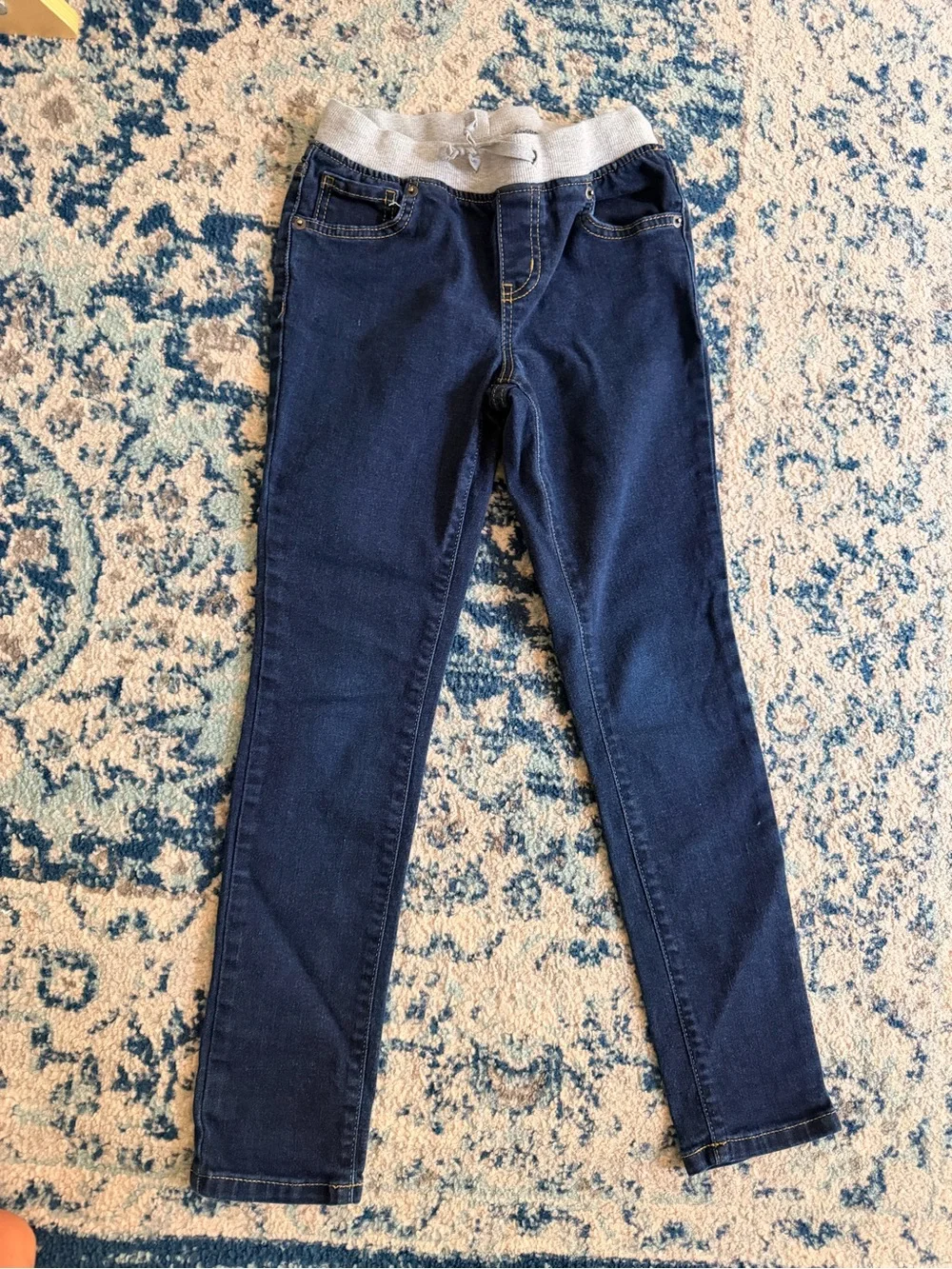Set of 5 Girls size 8 Jeans